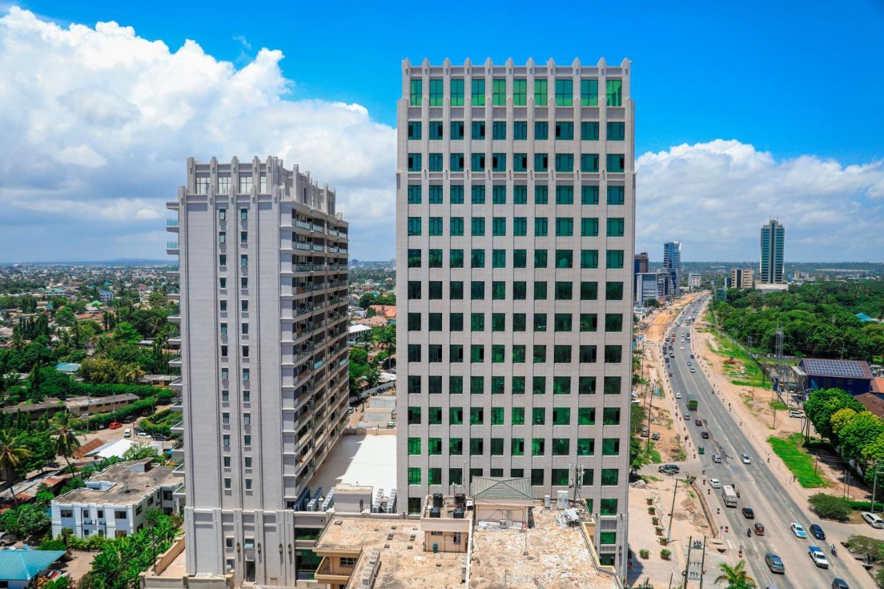 Lark Hotel Dar es Salaam Zewnętrze zdjęcie